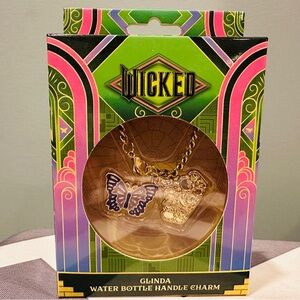 Wicked Stanley Glinda For Good CharCharms Gold Chain Water Bottle Handle Charm